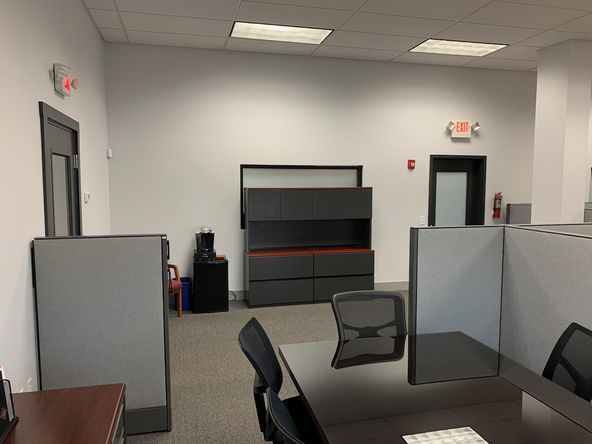 6391 Thompson Rd, Syracuse, NY 13206